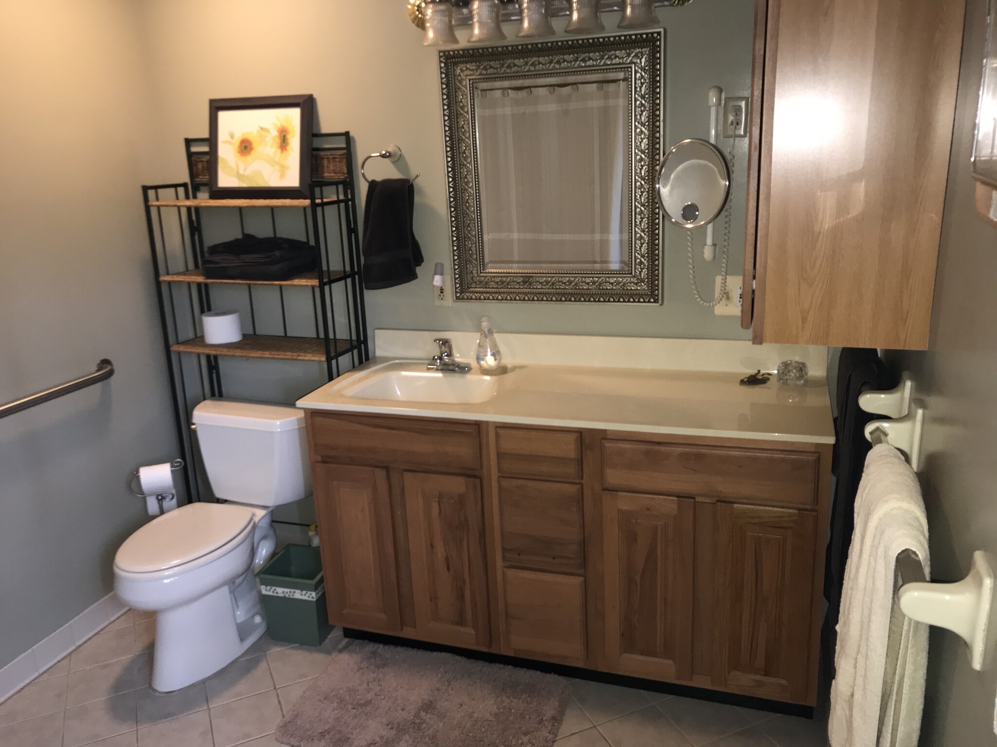 Master Bathroom - 7502 Borden Rd