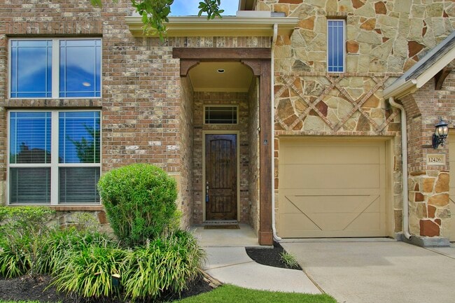 Building Photo - 12426 Cumberland Dr