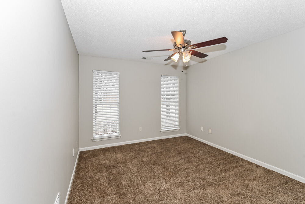 Building Photo - 2523 Russum Dr