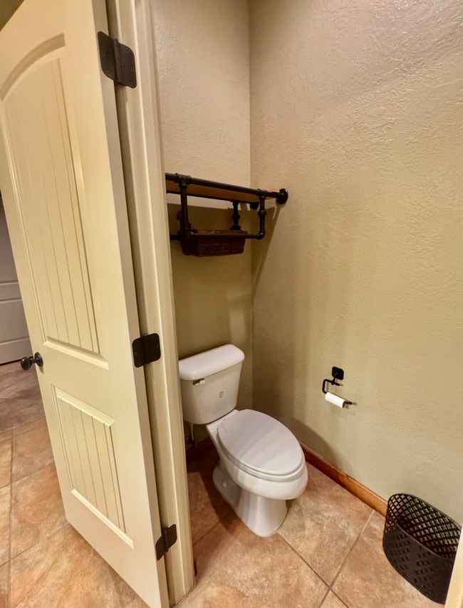 Building Photo - 3369 S 1100 W