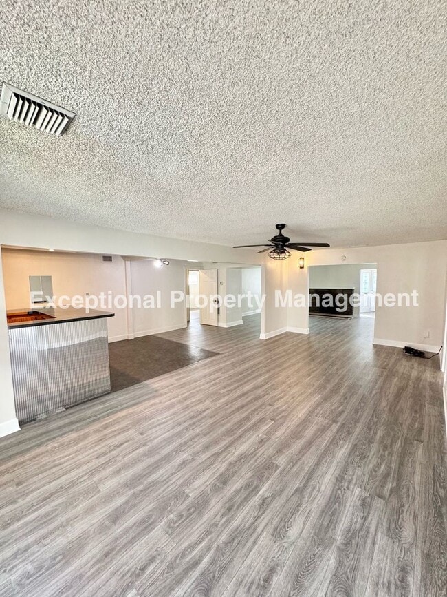 Building Photo - Great 3 bed 2 bath home