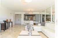 Building Photo - 1 br, 2 bath Condo - 1455 Ocean Dr Apt 1211