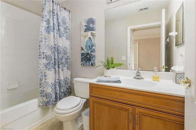 Building Photo - 8470 Kingbird Loop