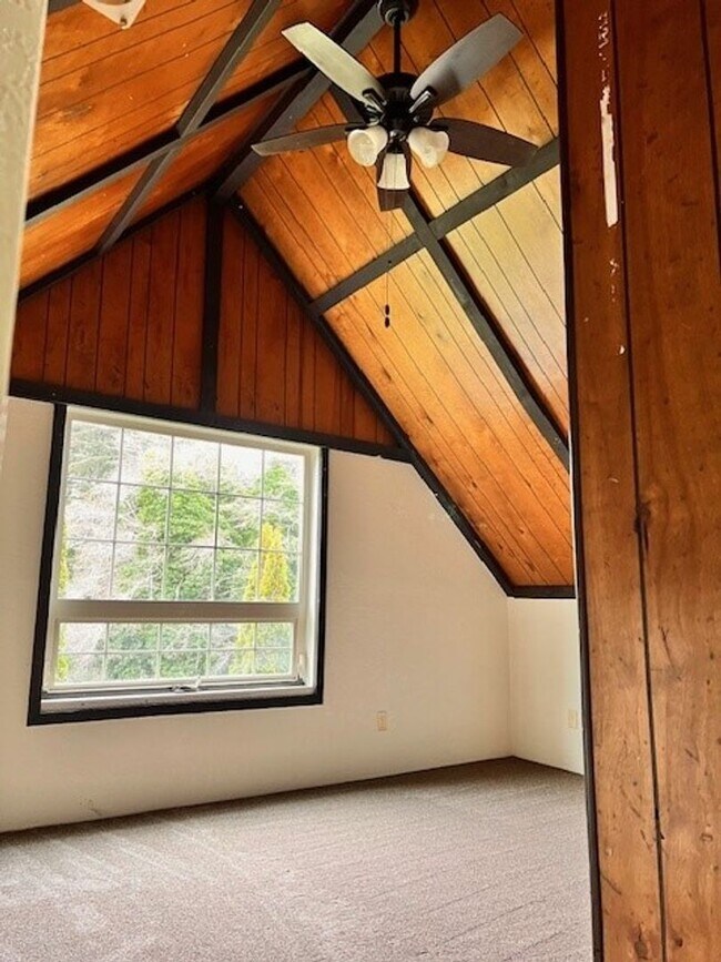 Building Photo - 1471