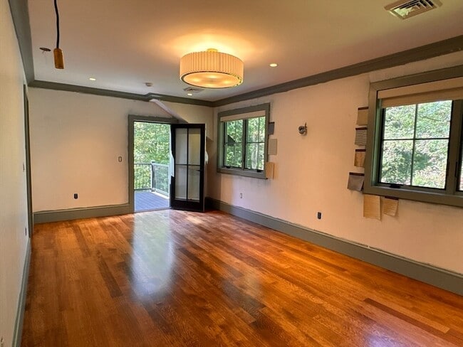 Building Photo - 22 Kruger Rd