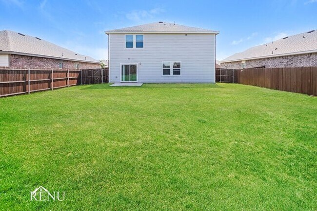 Building Photo - 13309 Wysong Dr