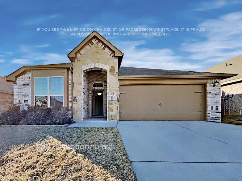 Primary Photo - 2516 Old Buck Dr