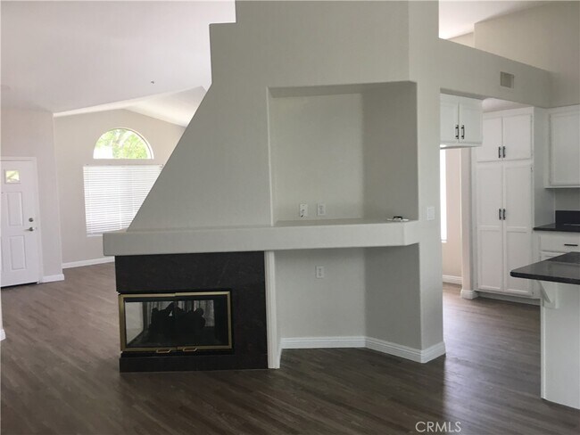 Building Photo - 6742 Regal Oaks Rd