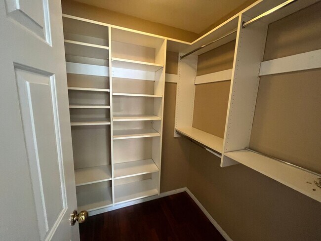 Building Photo - Single Story 3 bedroom-Summerlin