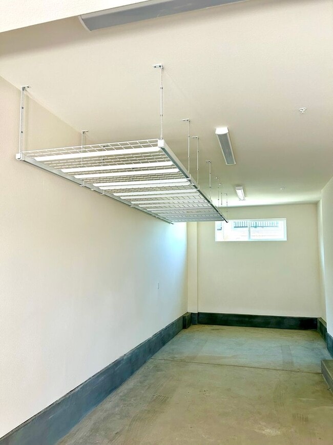 Building Photo - Brand New Townhome with Solar - 2 Bedroom/2.5 Bath