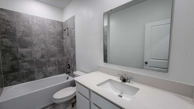 Building Photo - 207 Bogey Dr