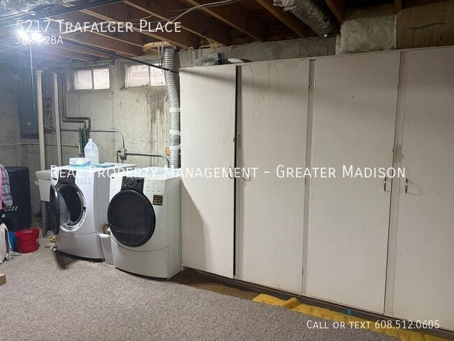 Building Photo - 5217 Trafalger Pl