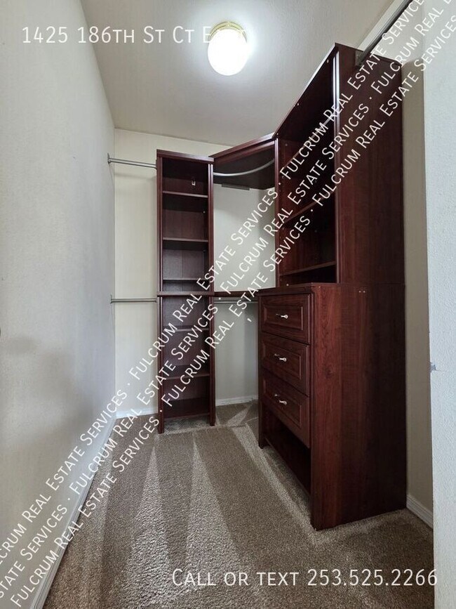 Building Photo - 1425 186th St Ct E