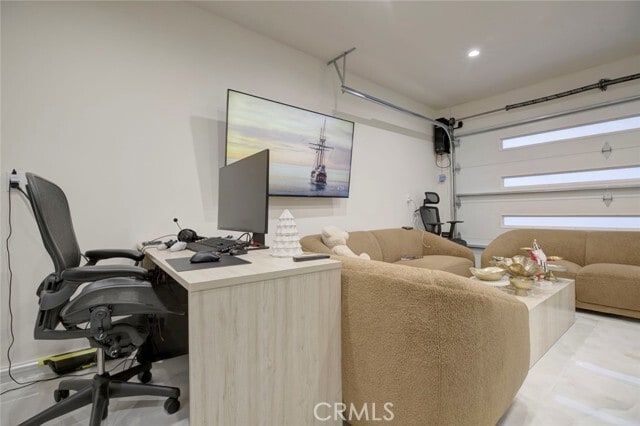 Building Photo - 10263 Strathern St