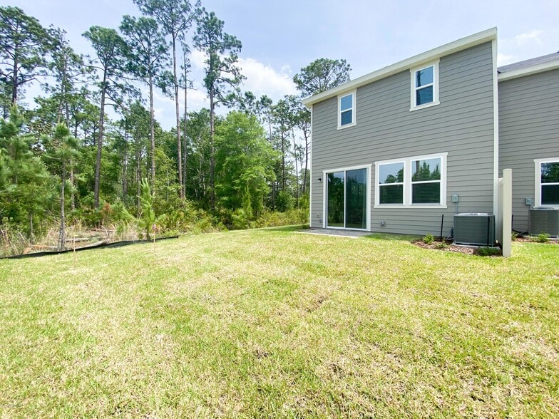 Building Photo - 183 Silver Fern Dr