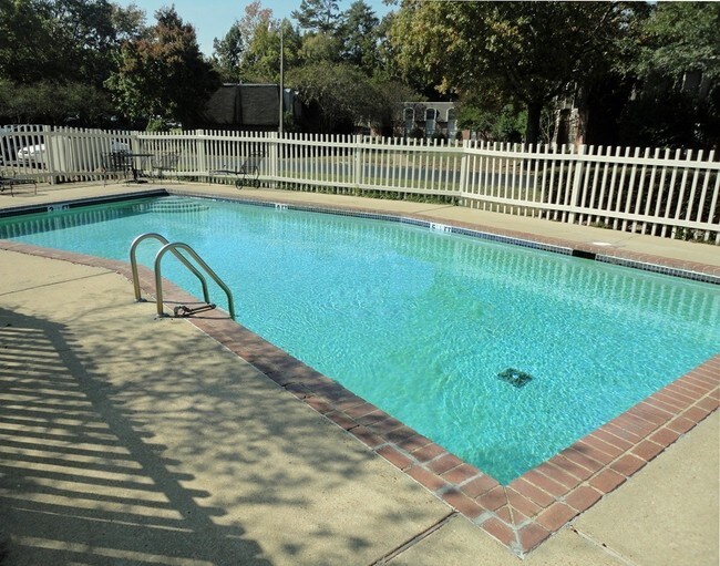 Riverhills Apartments Grenada, MS Apartment Finder