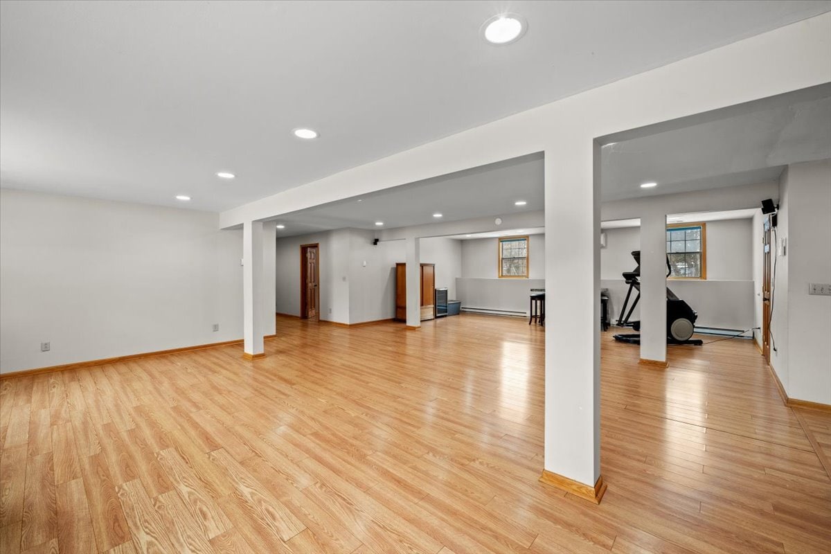 Building Photo - 1205 Tracy Creek Rd