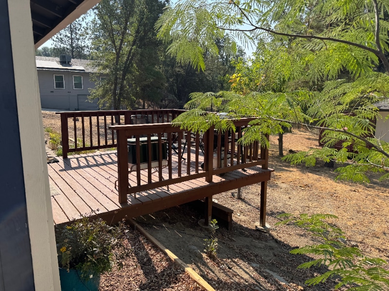 Building Photo - 48220 White Oak Dr