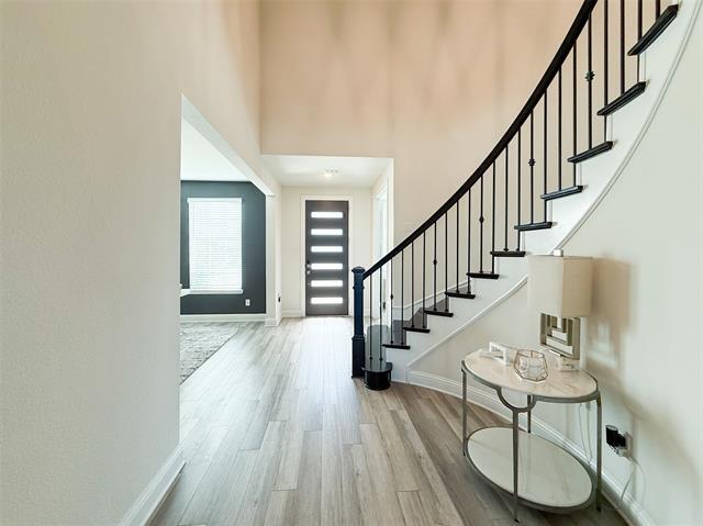 Building Photo - 1308 Redbrick Ln