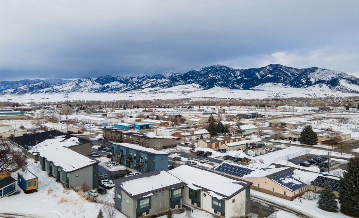 Building Photo - 611 Nikles Dr