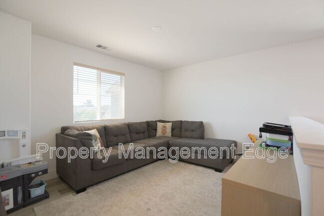 Building Photo - 30463 Ridgely Way