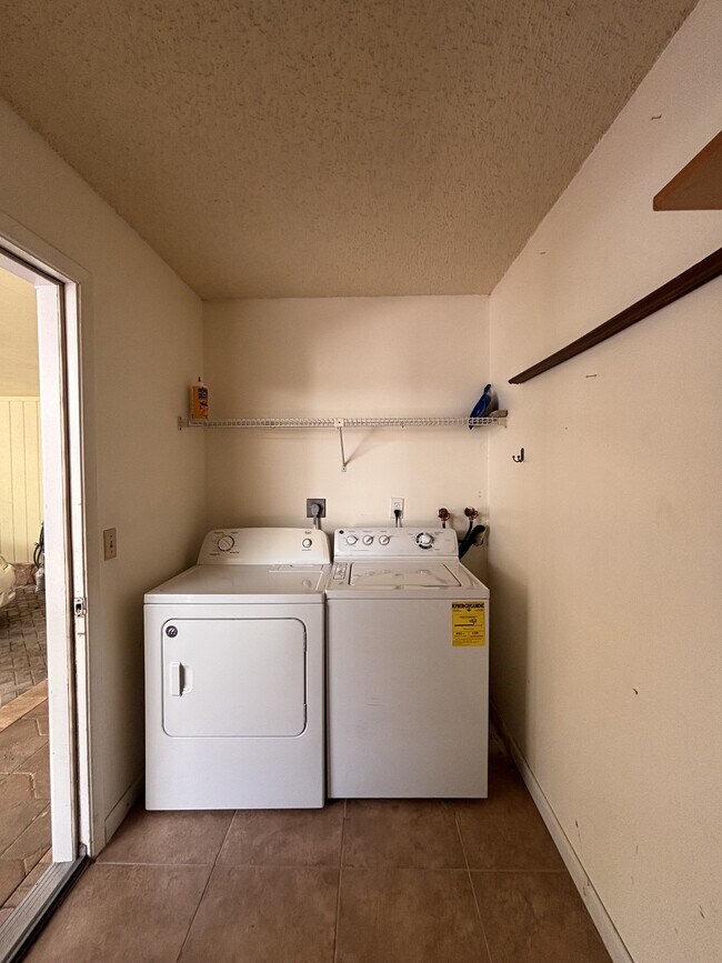 Building Photo - 8075 W Homosassa Trail