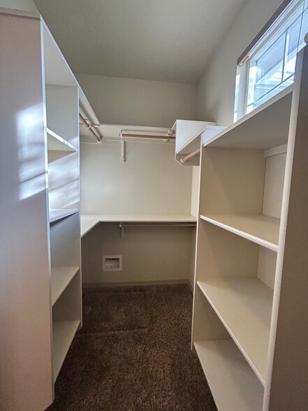 Building Photo - 10485 N Bridle Way