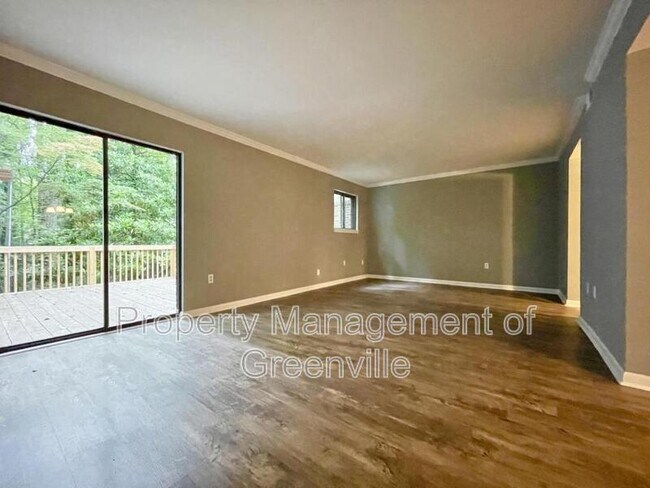 Building Photo - 82 Briarview Cir