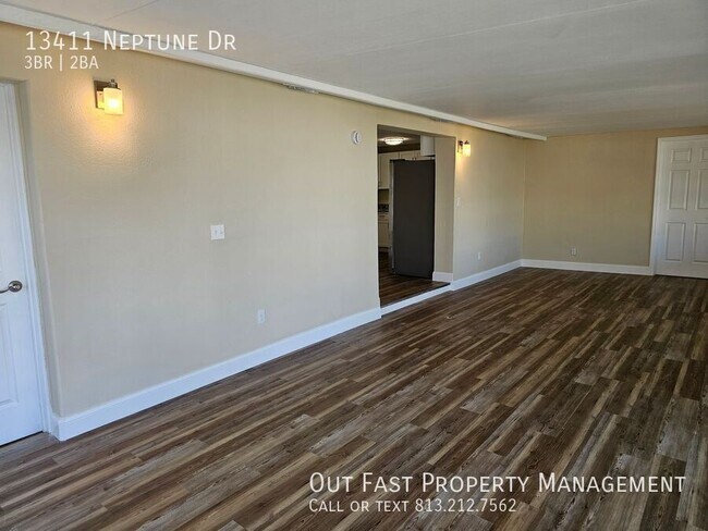 Building Photo - 13411 Neptune Dr