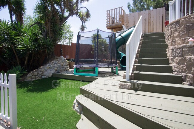 Building Photo - 4918 Chaparral Way