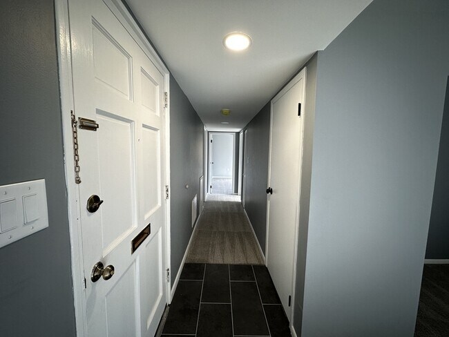 Building Photo - 316 White Horse Pike