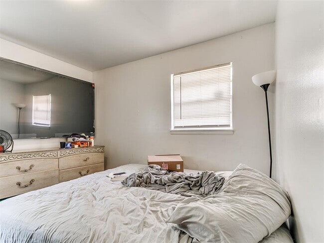 Building Photo - 213 NW 82nd St