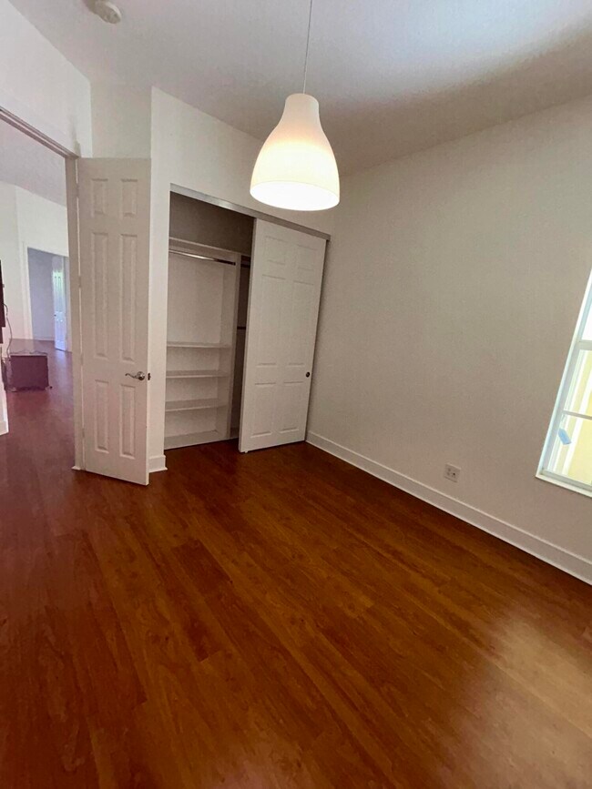 Building Photo - 8455 Belize Pl