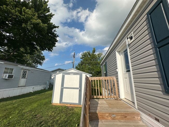 Building Photo - 76 E U.S. Hwy 6