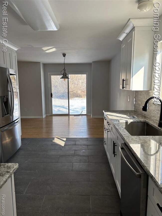 Building Photo - 2663 Parasol Dr