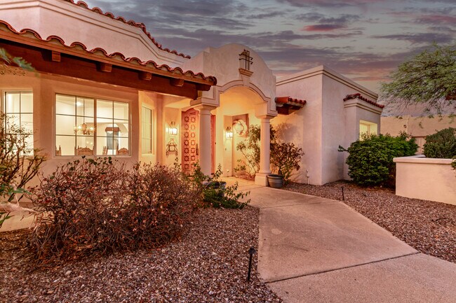Building Photo - 4667 N Rocky Crest Pl