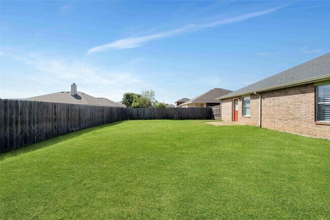 Building Photo - 716 Preston Dr