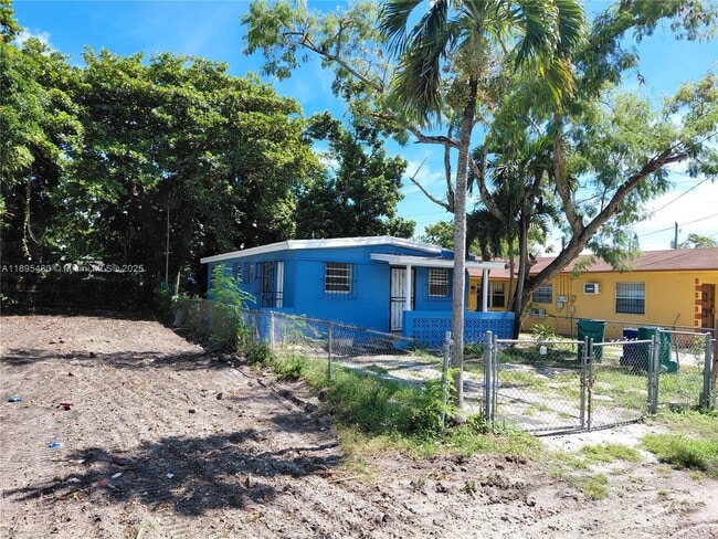 Primary Photo - 7051 NW 21st Ave