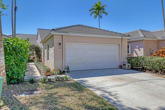 Building Photo - 1053 Island Manor Dr