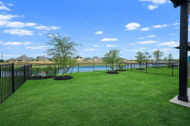 Building Photo - 2307 Birch View Ln