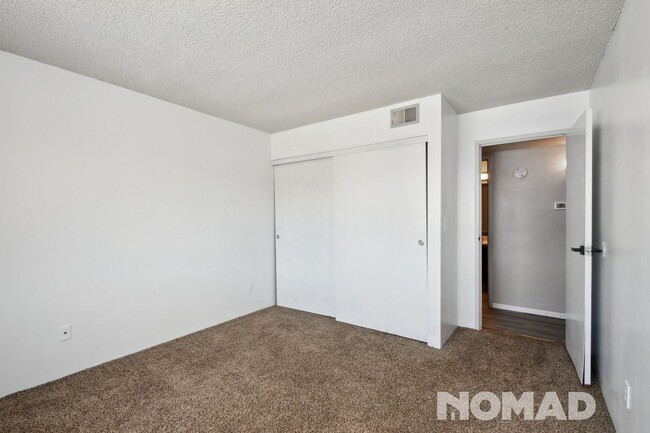 Building Photo - Charming 2BR Condo in Aurora