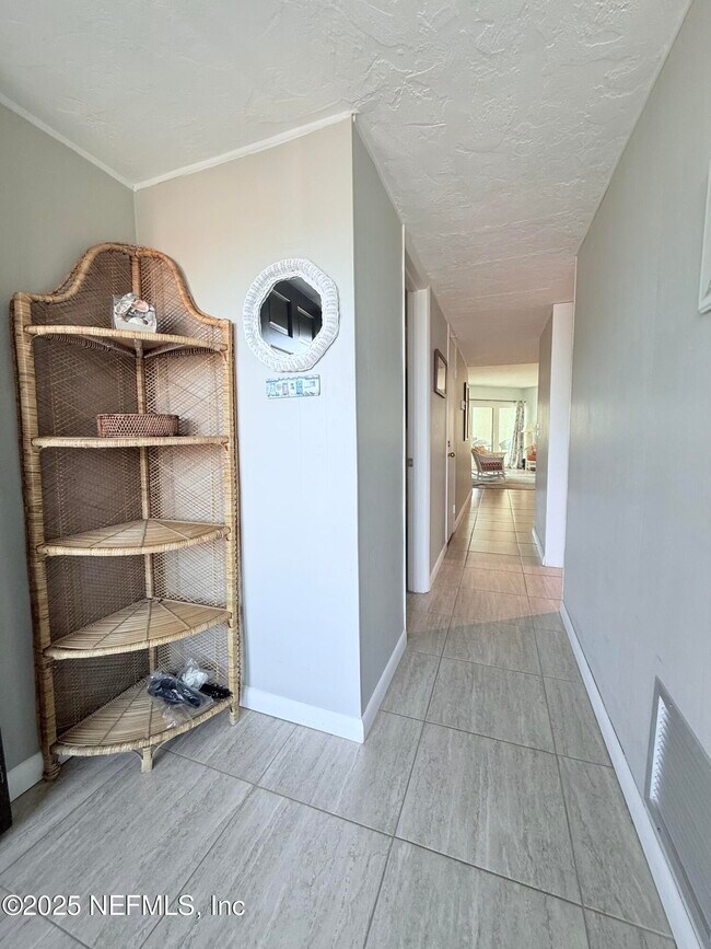 Building Photo - 5650-5A1A A1A S