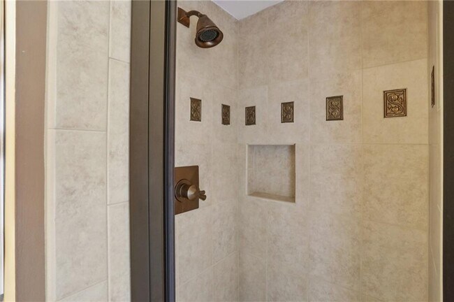 Building Photo - 1130 Piedmont Ave NE