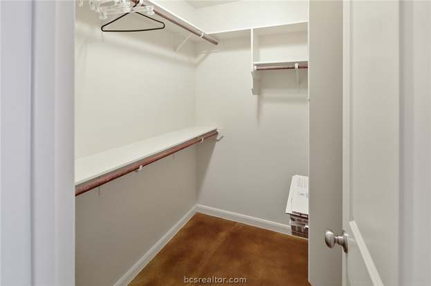 Building Photo - 4289 Hollow Stone Dr