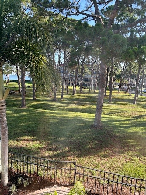 Building Photo - 2700 Bayshore Blvd
