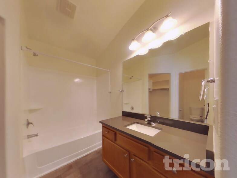 Building Photo - 29165 N Pyrite Ln