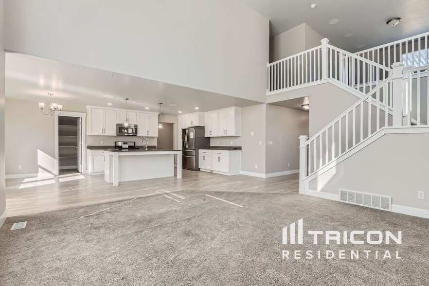 Building Photo - 4461 Breezy Meadow Dr
