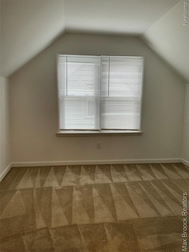 Building Photo - 2104 Brickley St