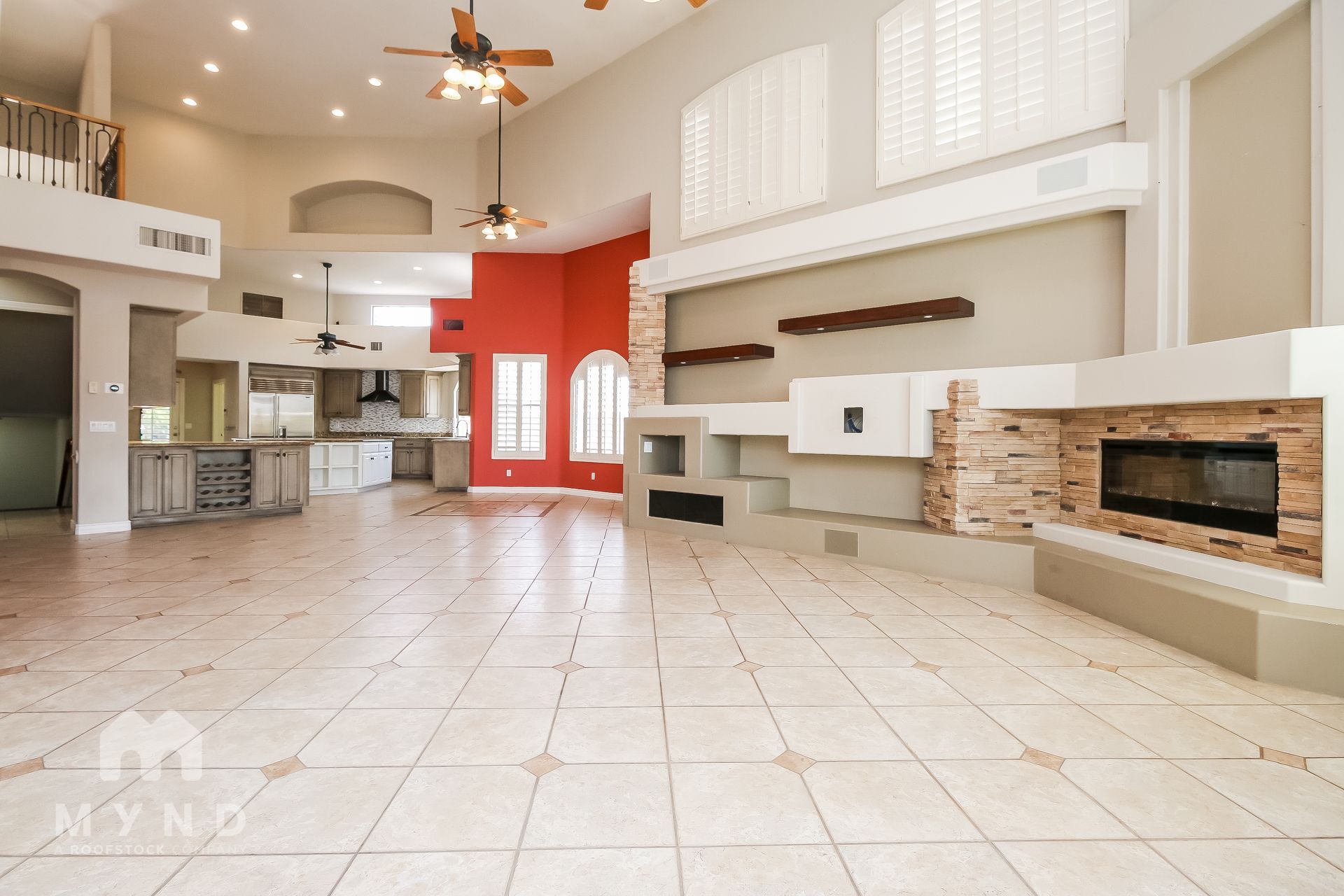 Building Photo - 1501 E Treasure Cove Dr