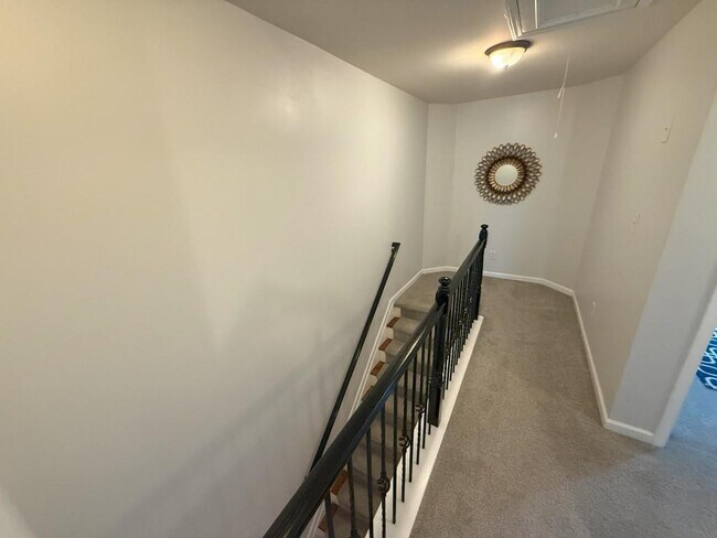 Building Photo - 3659 Chicago St NW